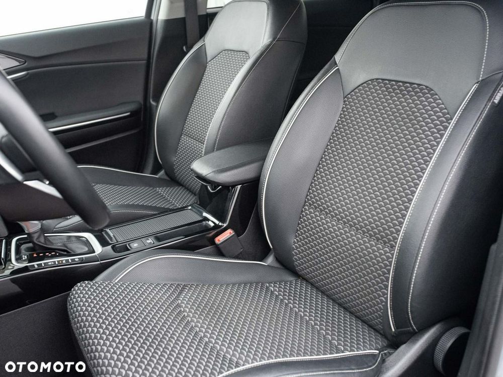 Kia Ceed 1.5 T-GDI Business Line DCT - 12