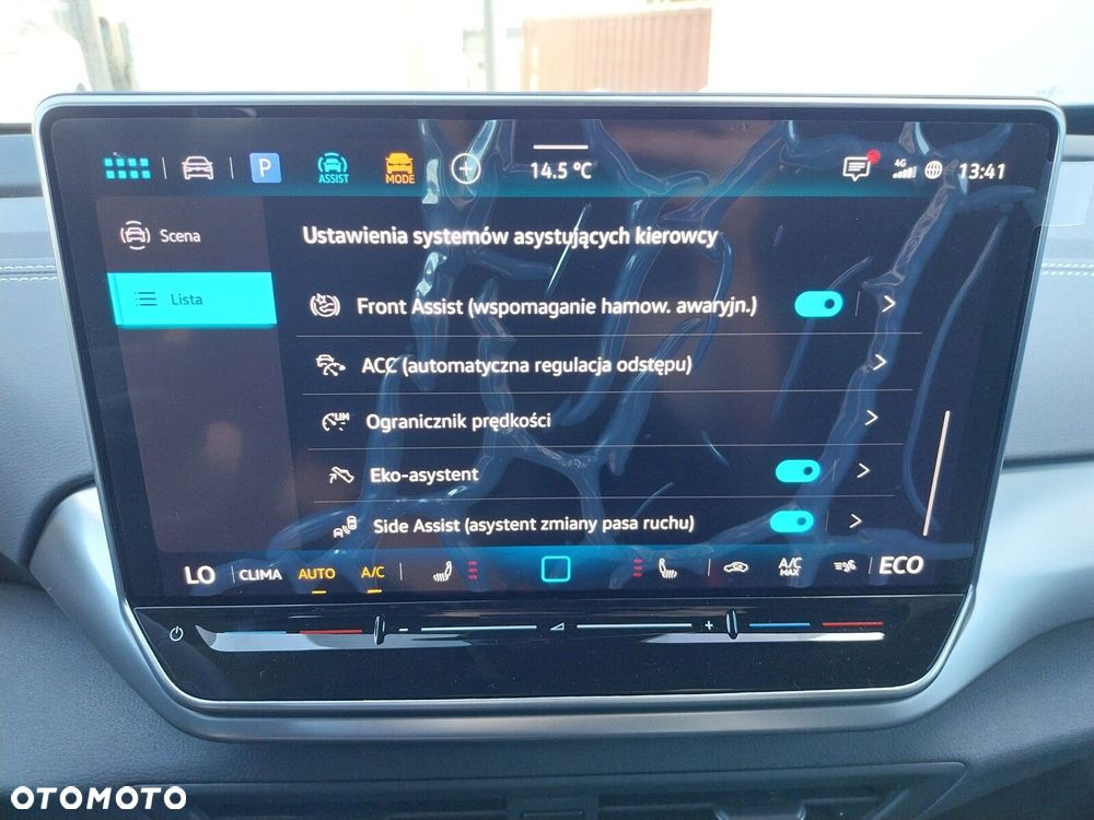Volkswagen ID.4 - 11