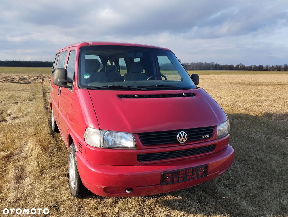 Volkswagen Multivan - 5