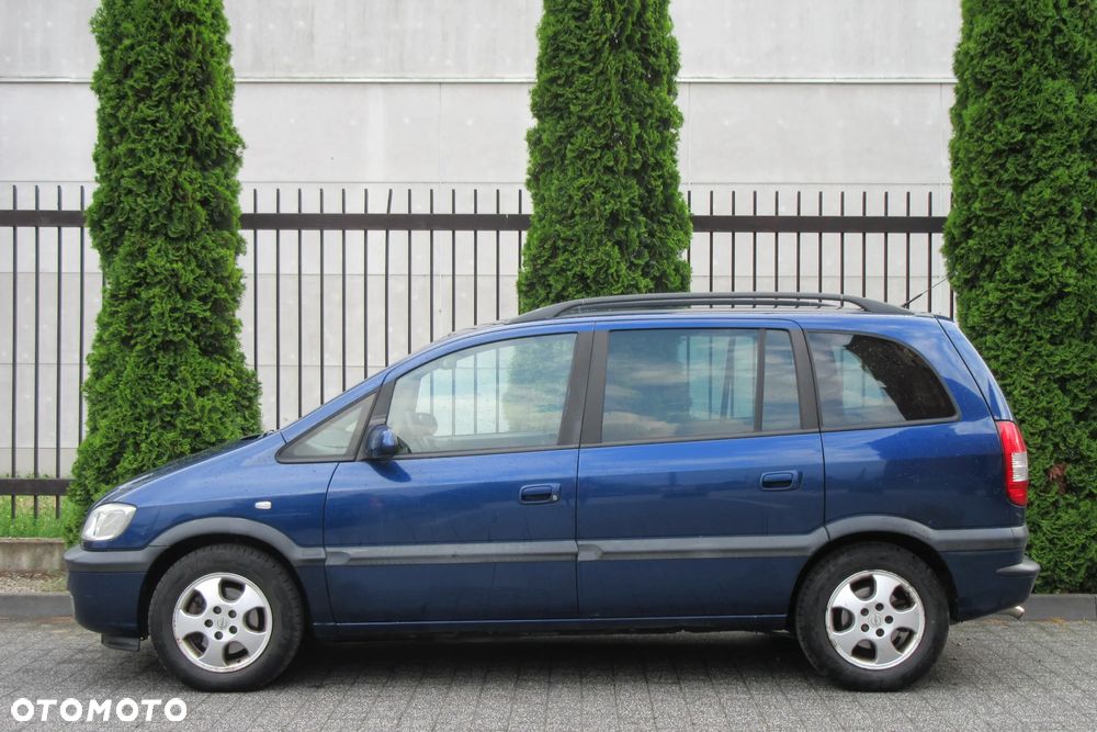 Opel Zafira 2.0 DTI - 2