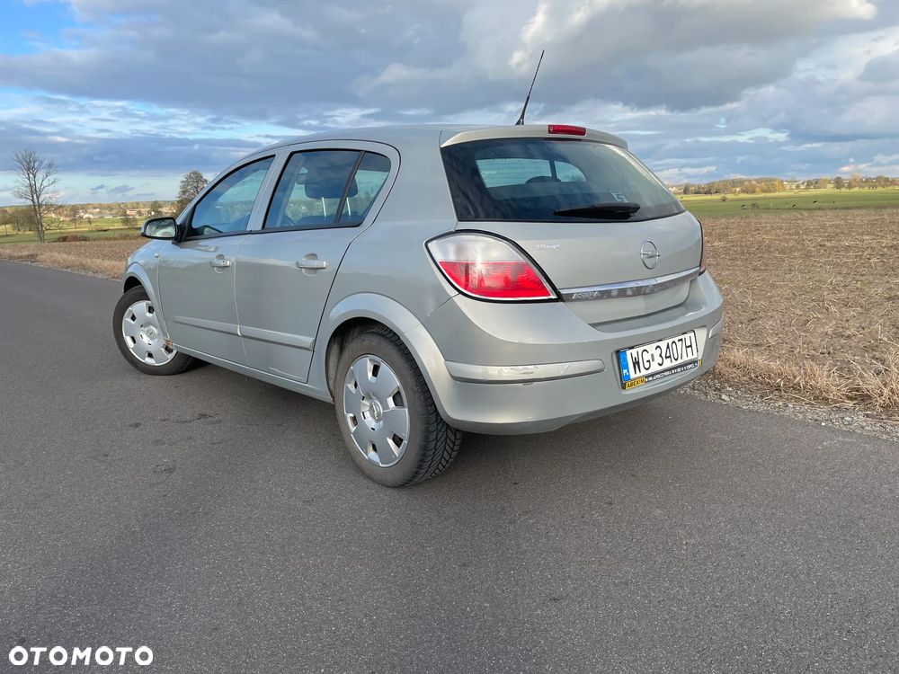 Opel Astra 1.4 - 4