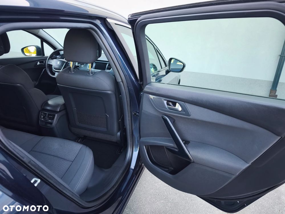 Peugeot 508 HDi FAP 140 Allure - 21
