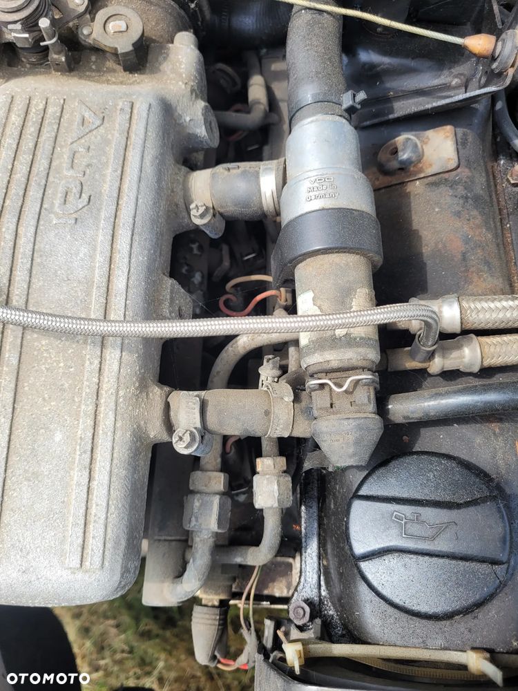 Audi 80 2.0 E - 35