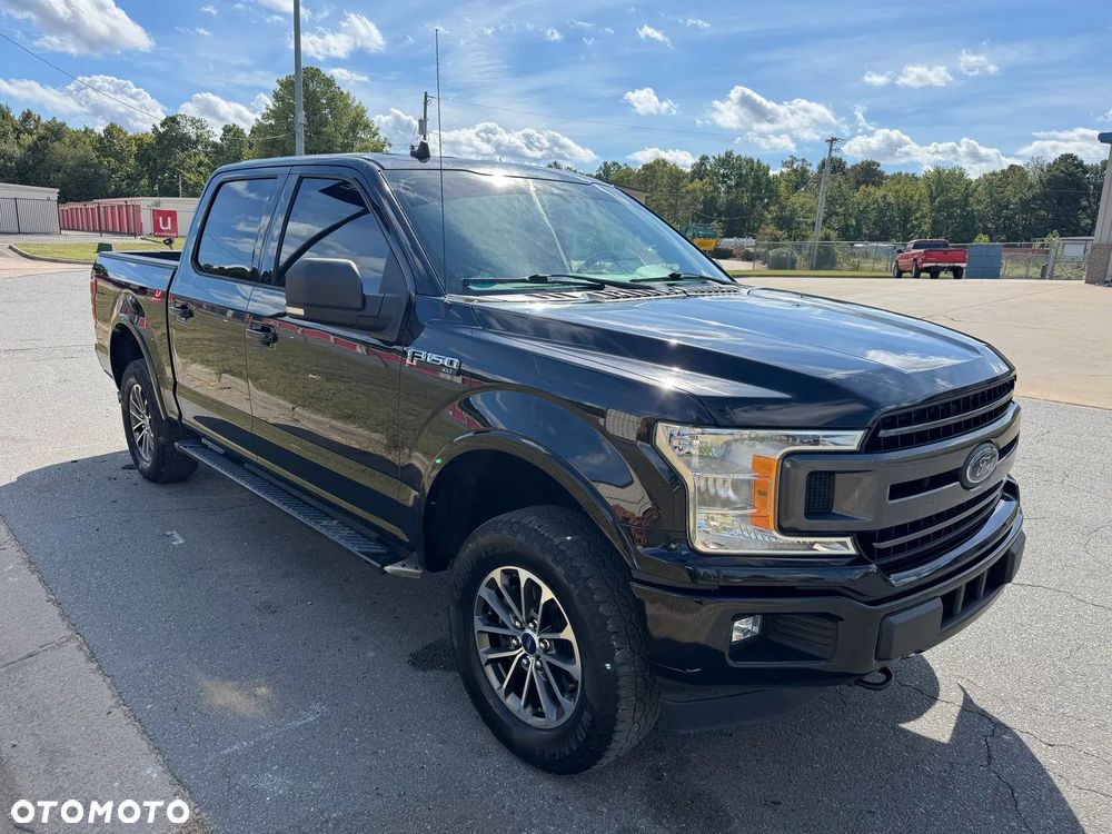 Ford F150 - 4
