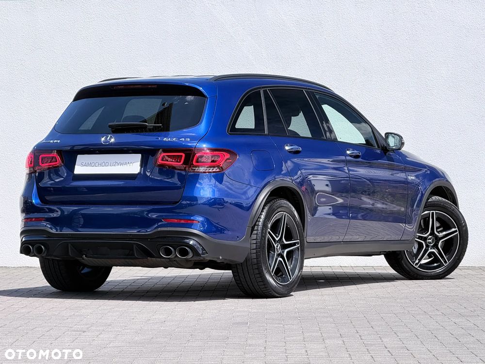 Mercedes-Benz GLC - 3