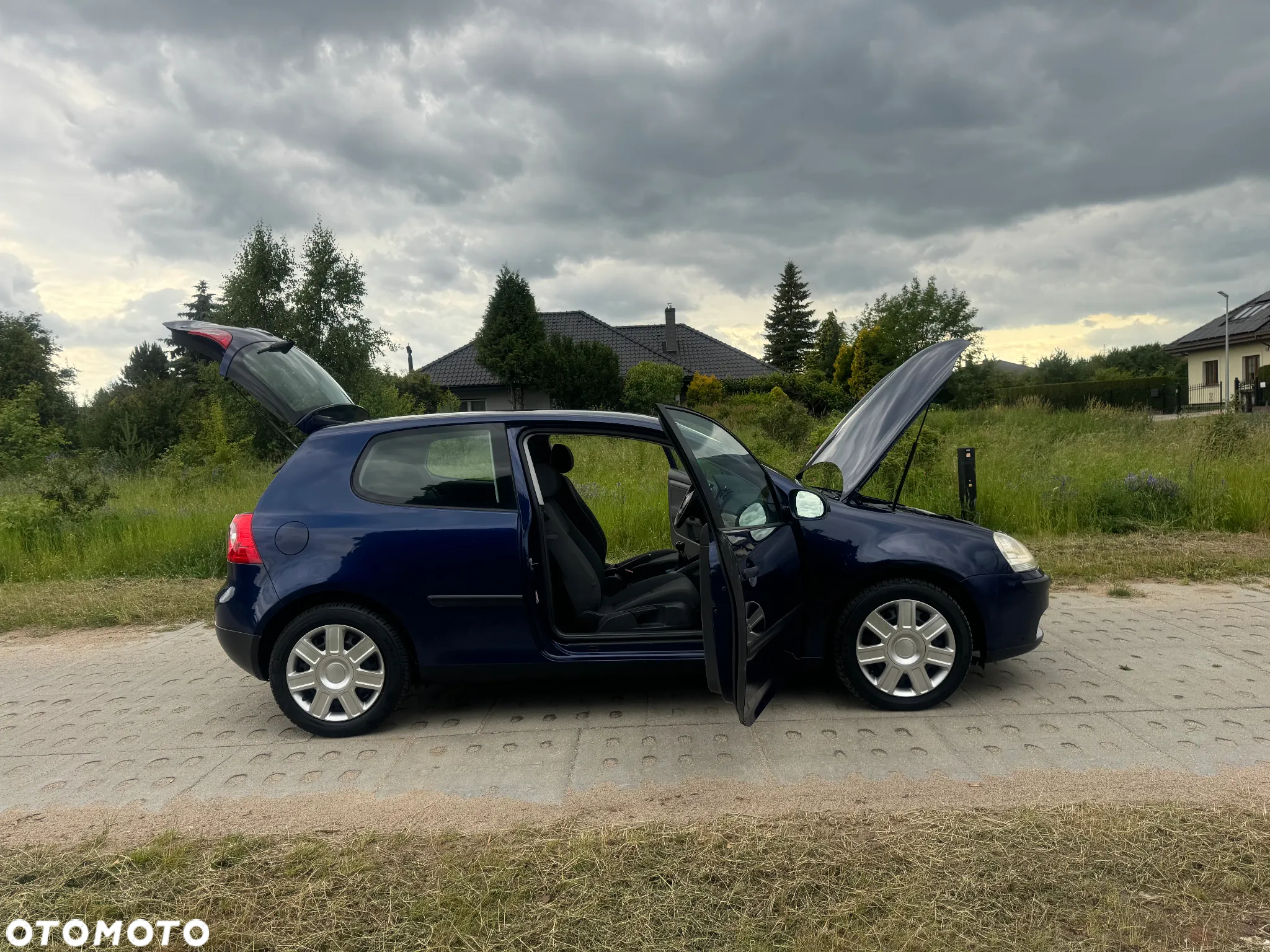 Volkswagen Golf V 1.6 Comfortline - 16