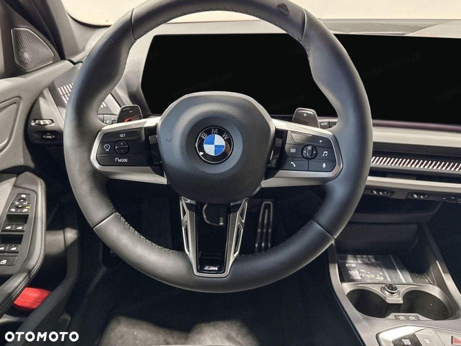 BMW Seria 1 120 mHEV - 13