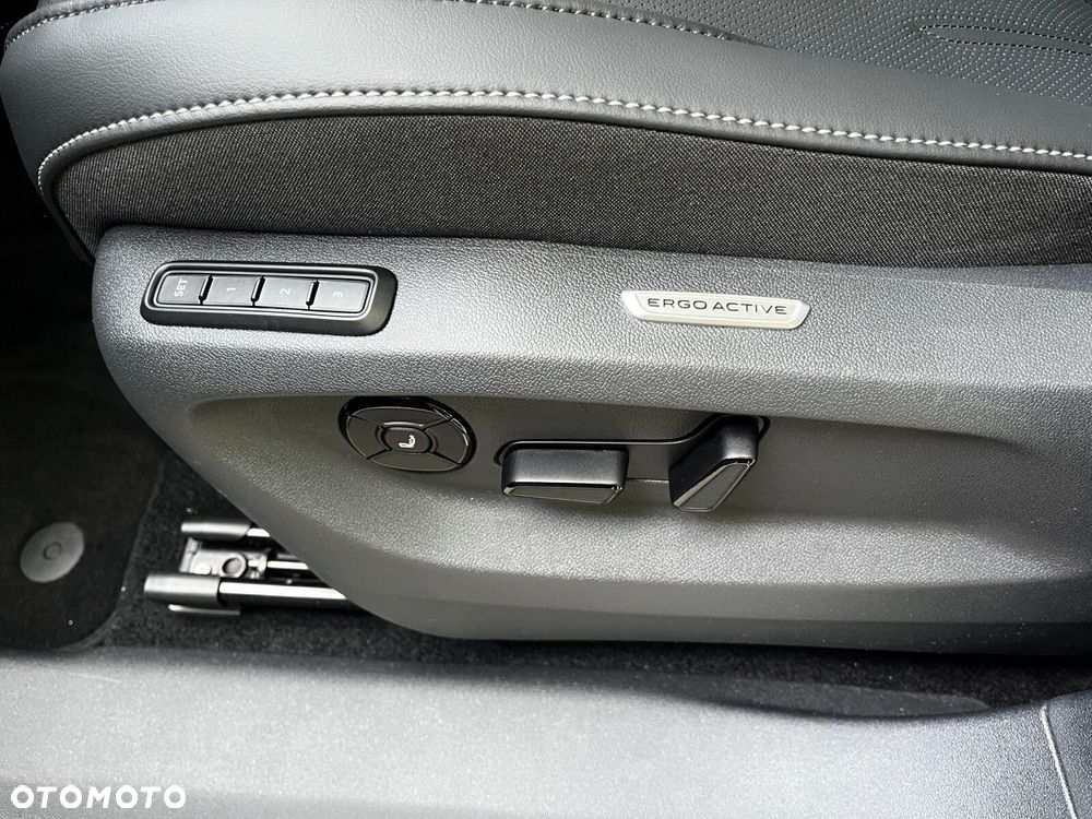 Volkswagen Tiguan - 18