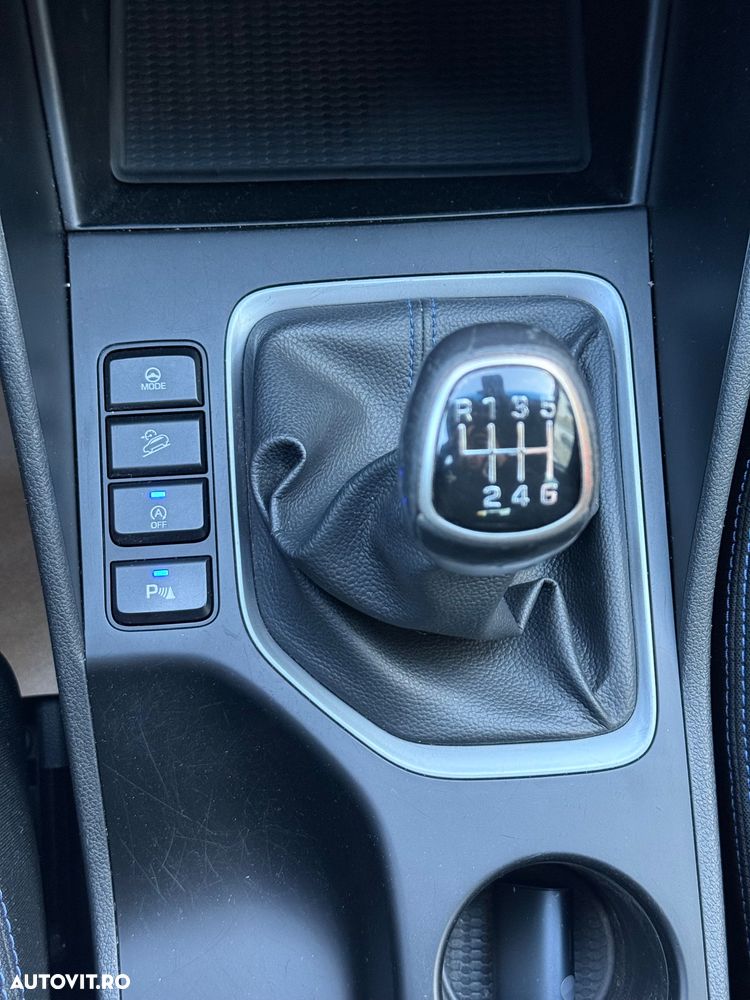 Hyundai Tucson 2.0 CRDI 2WD Style - 17