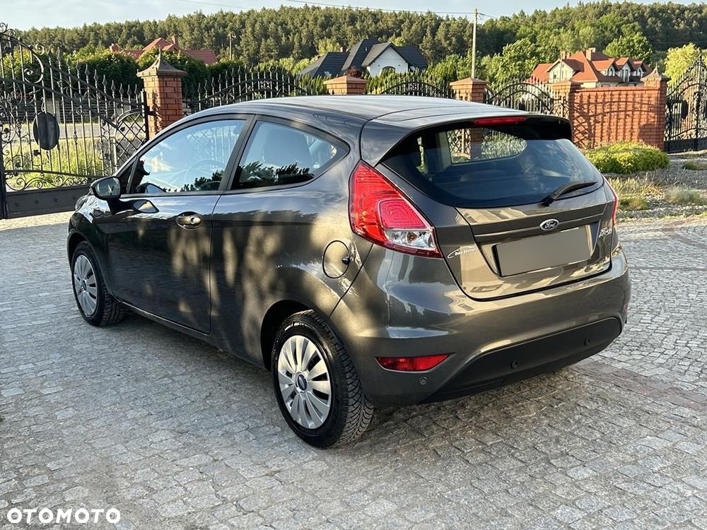 Ford Fiesta - 14