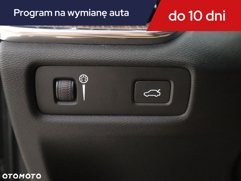 Volvo V60 Cross Country - 18