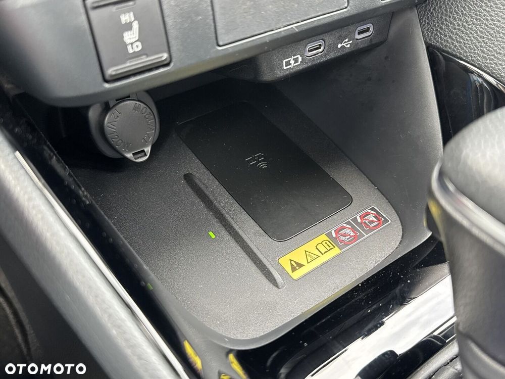 Toyota Yaris Hybrid 1.5 Style - 28