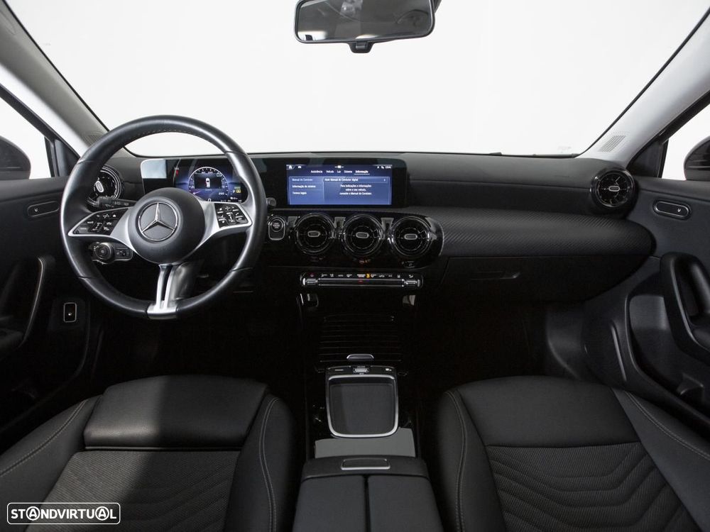 Mercedes-Benz A 250 e - 7