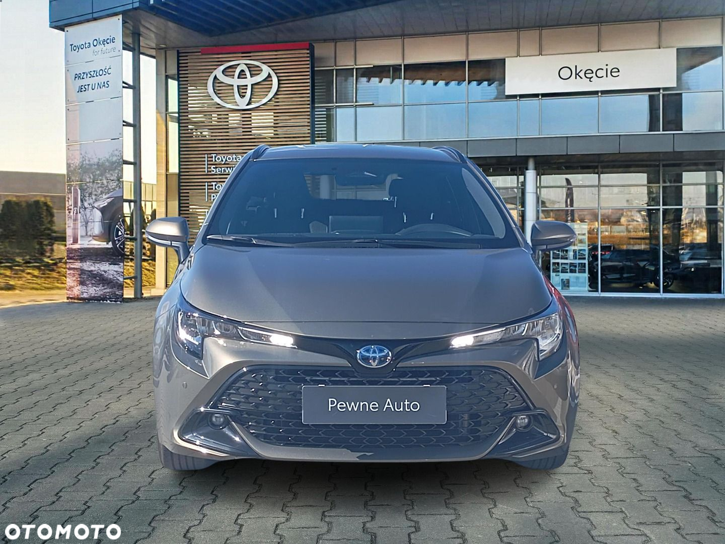 Toyota Corolla 1.8 Hybrid Comfort - 2