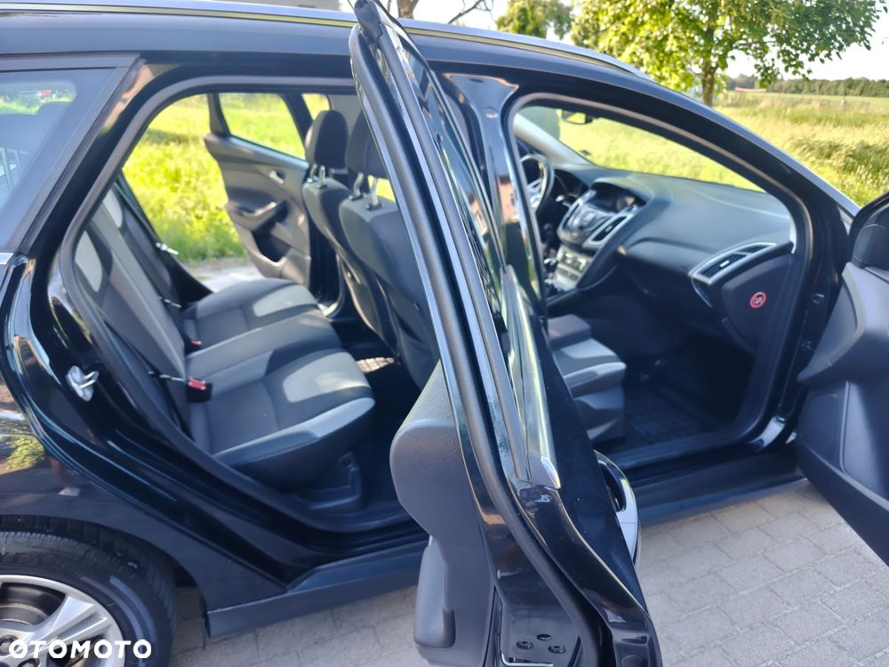 Ford Focus - 8