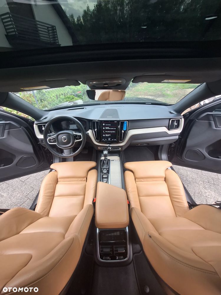 Volvo XC 60 T5 AWD Geartronic Inscription - 35