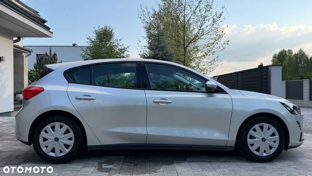 Ford Focus 1.5 EcoBlue SCR Trend - 6