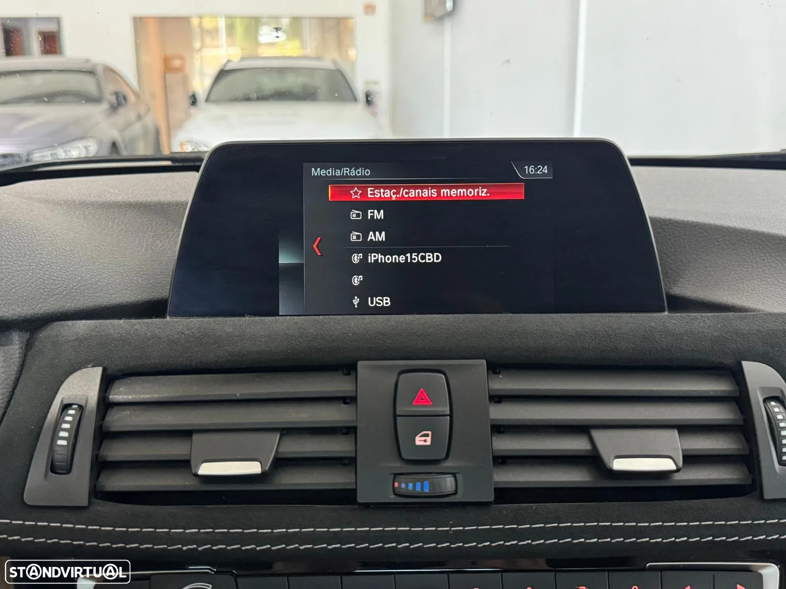 BMW 330 e iPerformance Pack M - 29