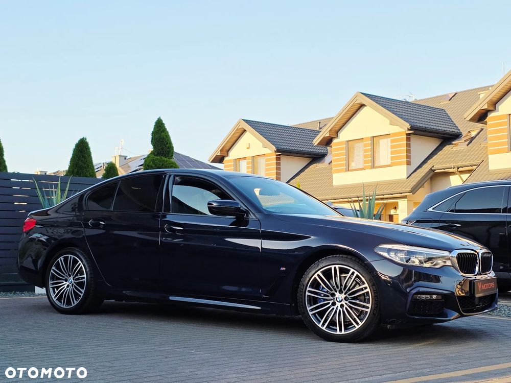 BMW Seria 5 530e iPerformance GPF M Sport sport - 39
