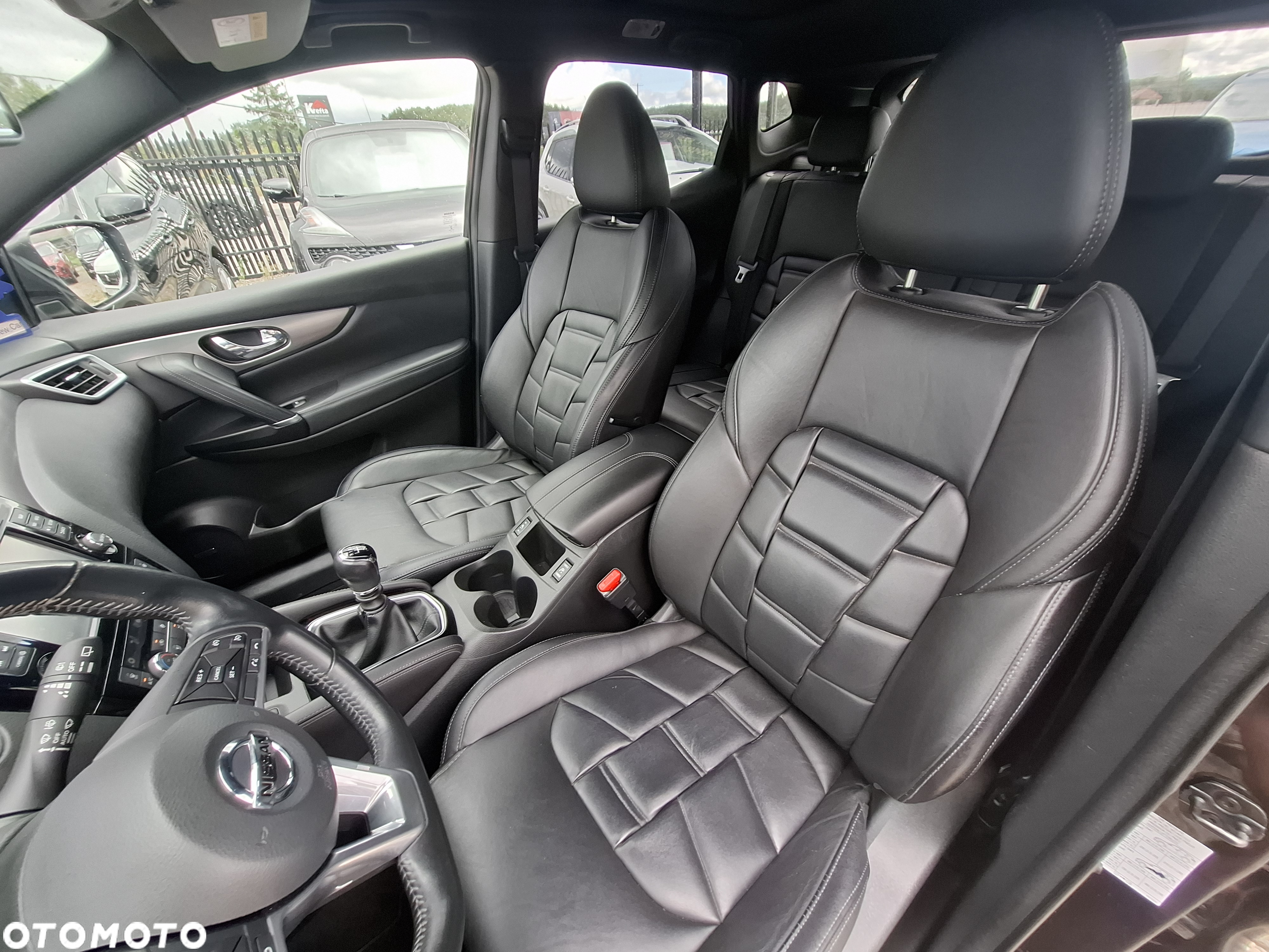 Nissan Qashqai 1.2 DIG-T TEKNA+ - 14