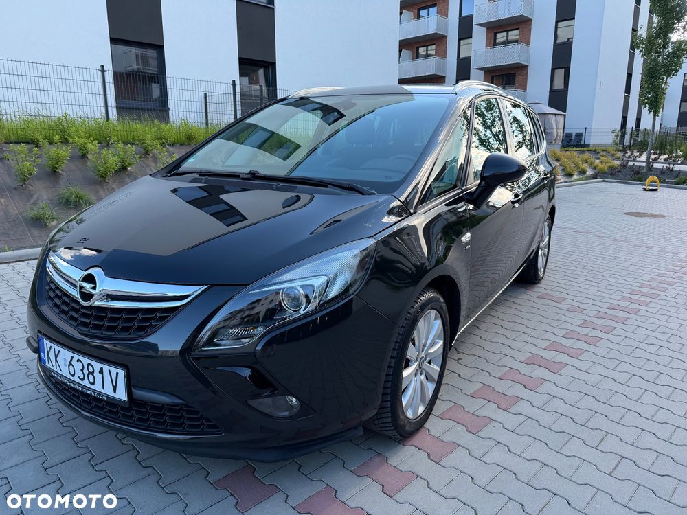 Opel Zafira - 1