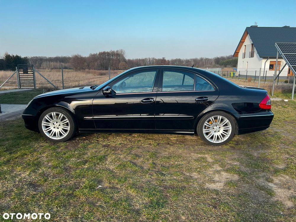 Mercedes-Benz Klasa E 350 CGI 7G-TRONIC Avantgarde - 33