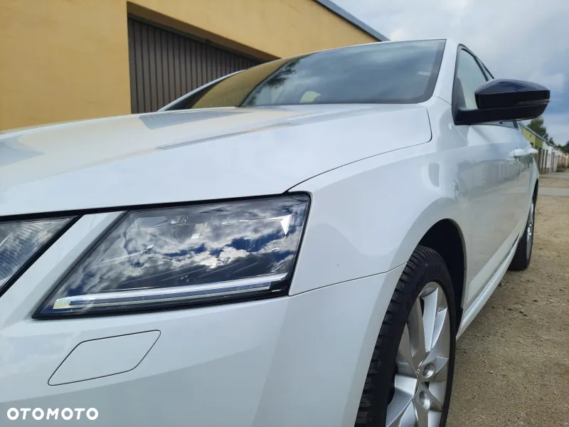 Skoda Octavia 1.5 TSI ACT Style - 25