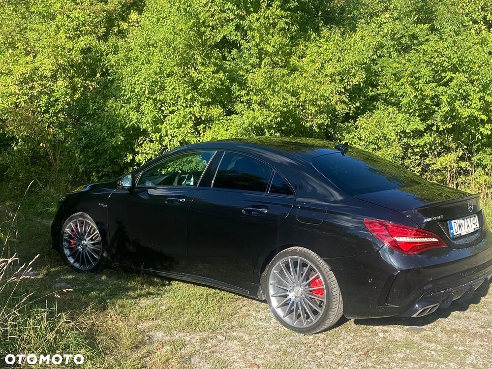 Mercedes-Benz CLA AMG 45 4-Matic - 25