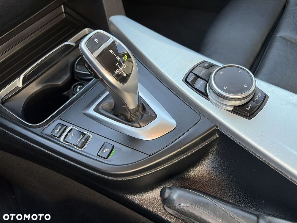 BMW Seria 4 420d xDrive Luxury Line - 25