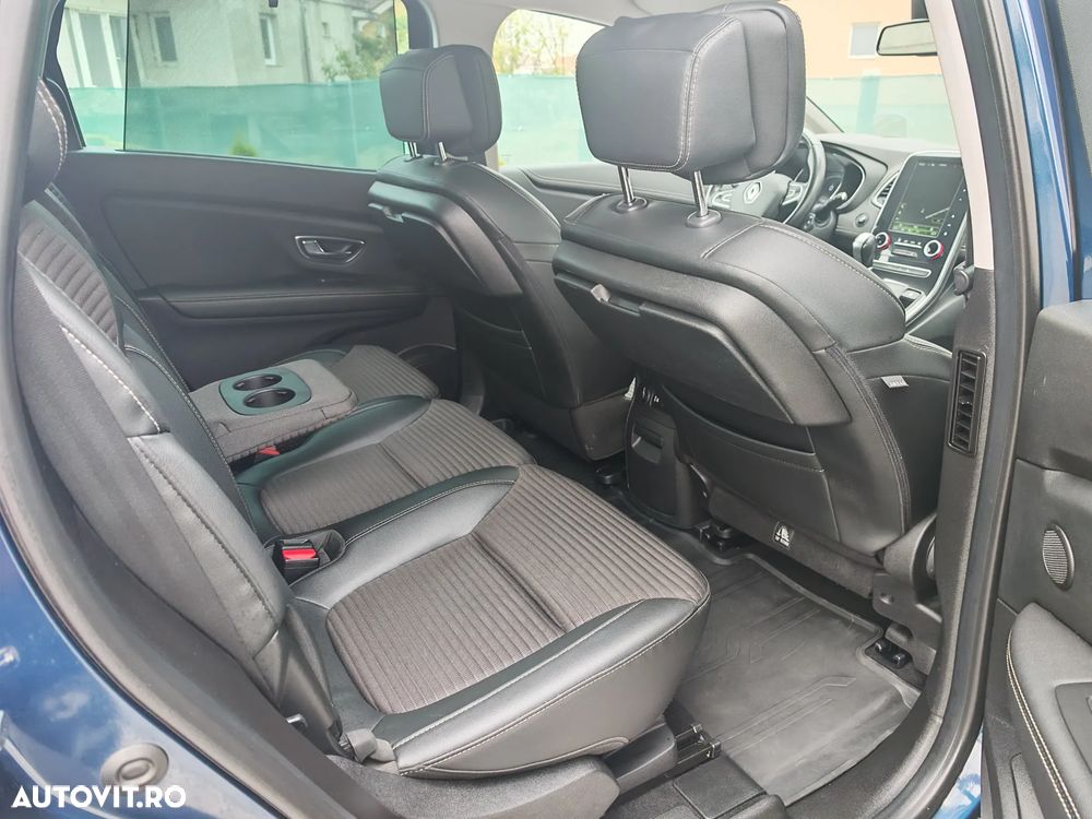 Renault Scenic - 13
