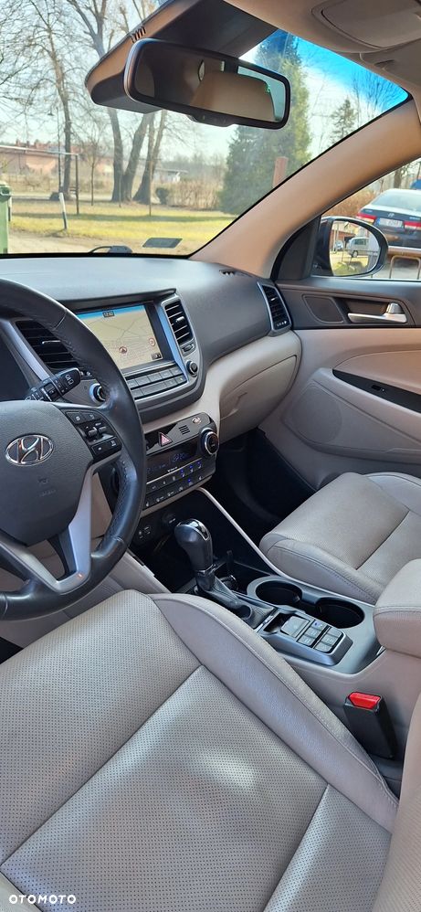 Hyundai Tucson - 13