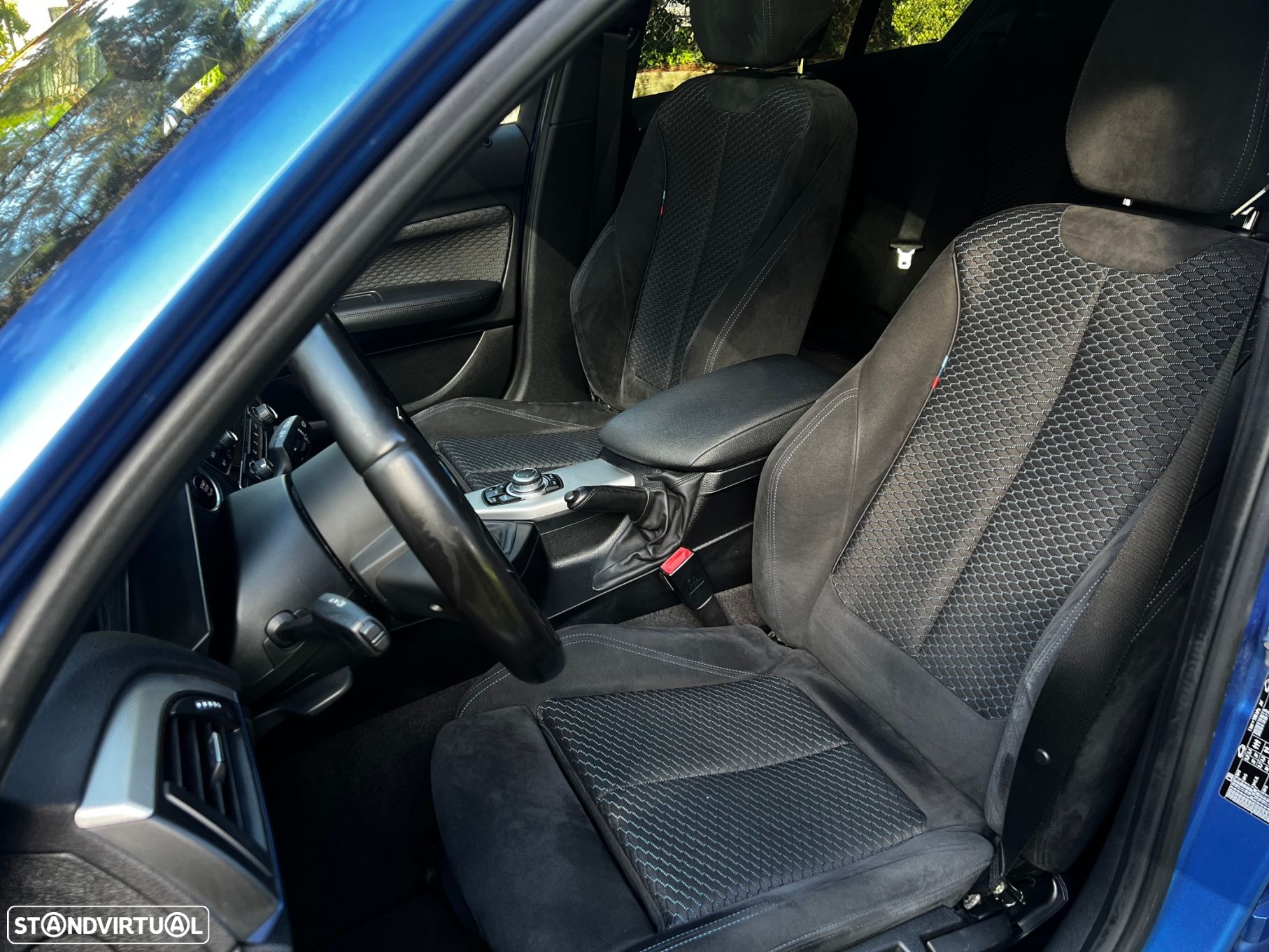 BMW 116 d Pack M - 23
