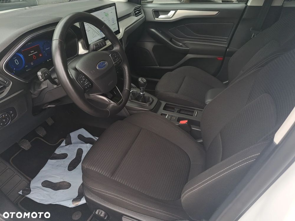 Ford Focus 1.0 EcoBoost Titanium X - 15