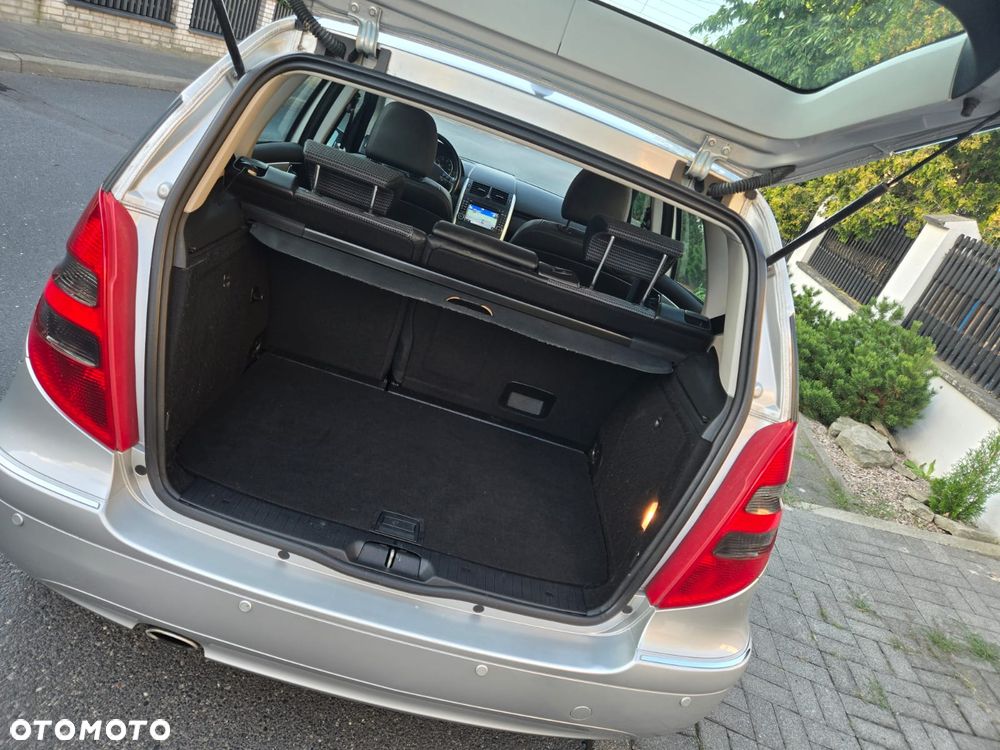 Mercedes-Benz Klasa A 160 BlueEFFICIENCY Avantgarde - 12