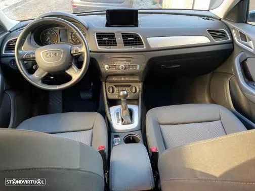 Audi Q3 2.0 TDI S tronic design - 11