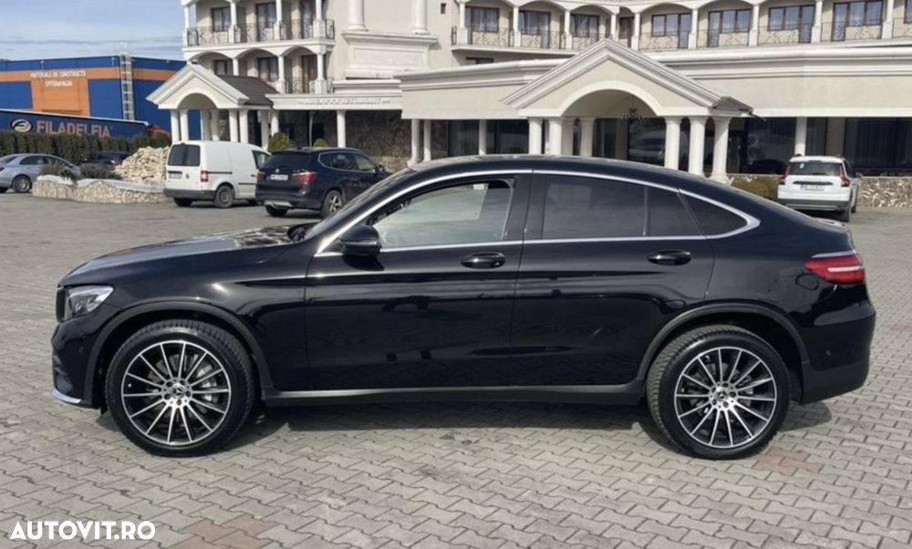 Mercedes-Benz GLC Coupe 250 d 4Matic 9G-TRONIC AMG Line - 16