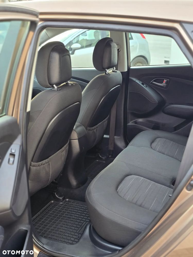Hyundai ix35 1.7 CRDi 2WD Comfort - 12
