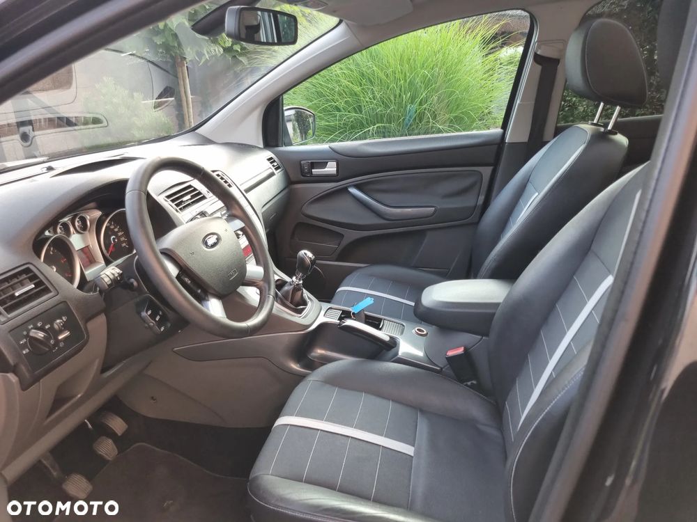 Ford Kuga 2.0 TDCi Titanium - 7