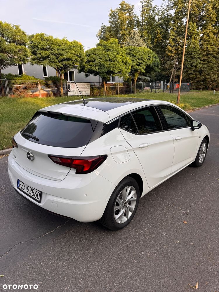 Opel Astra 1.2 T Edition S&S - 4
