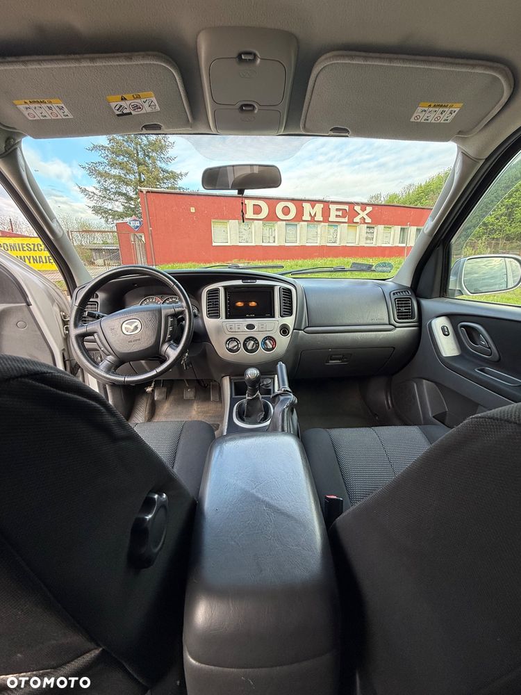 Mazda Tribute 4x4 Comfort - 29