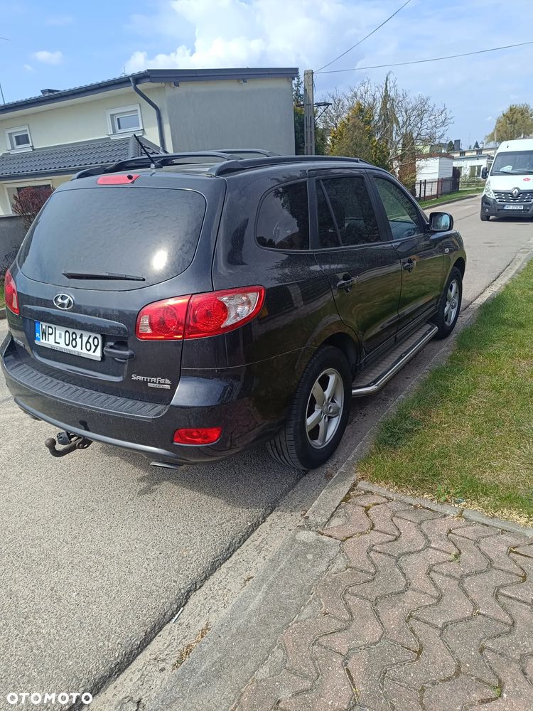 Hyundai Santa Fe - 3