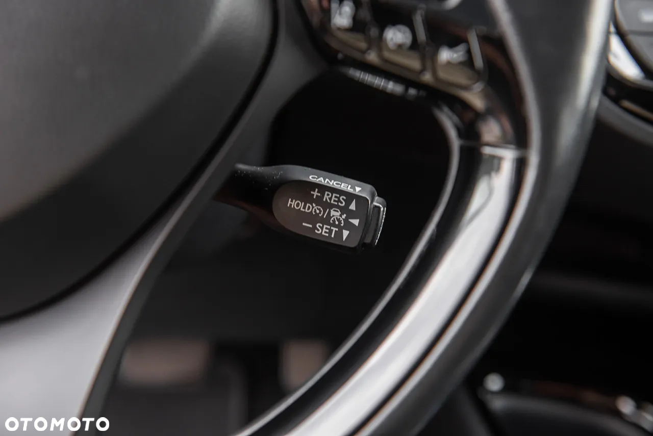 Toyota C-HR 2.0 Hybrid Executive - 21