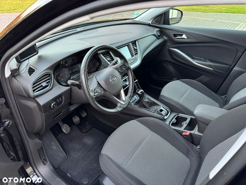 Opel Grandland X 1.2 Start/Stop Business Edition - 11