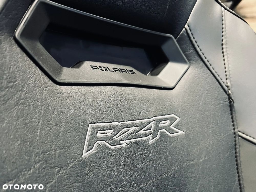 Polaris RZR - 9