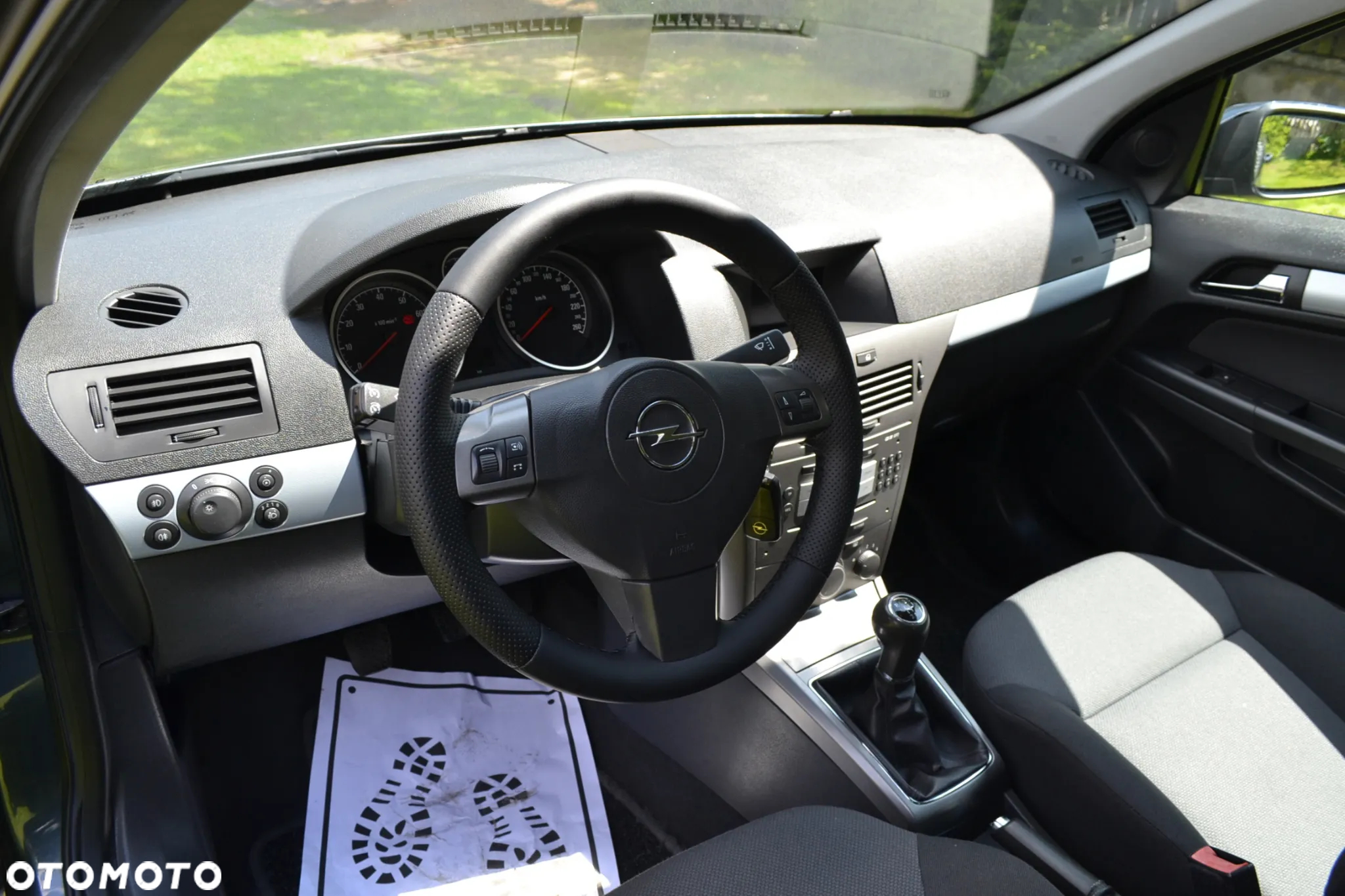 Opel Astra - 35
