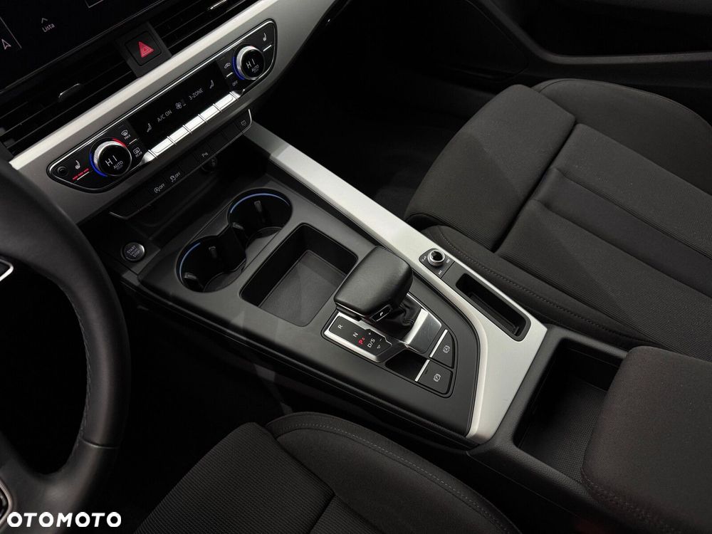 Audi A4 Limousine - 25