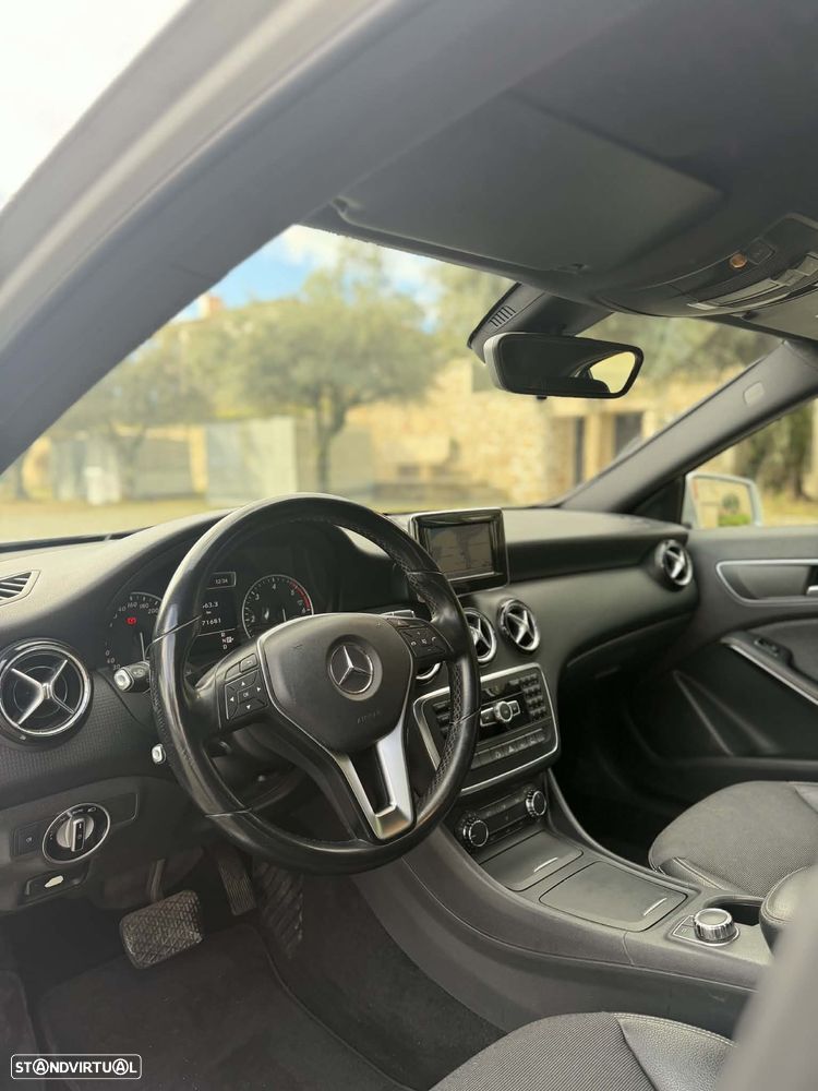 Mercedes-Benz A 220 CDI (BlueEFFICIENCY) 7G-DCT Urban - 7