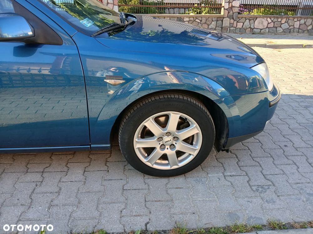 Ford Mondeo - 8