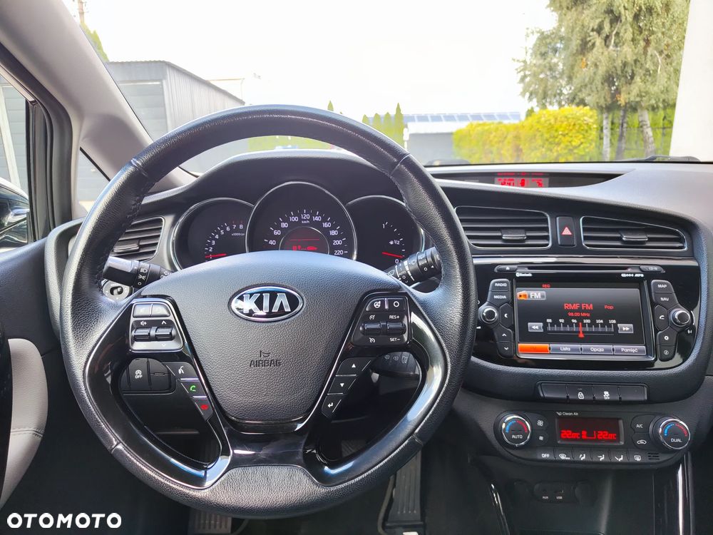 Kia Ceed 1.6 GDI Platinum Edition - 14