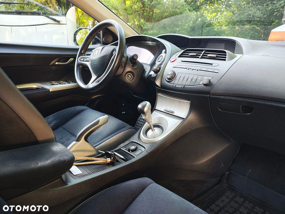 Honda Civic 1.4 Comfort - 4